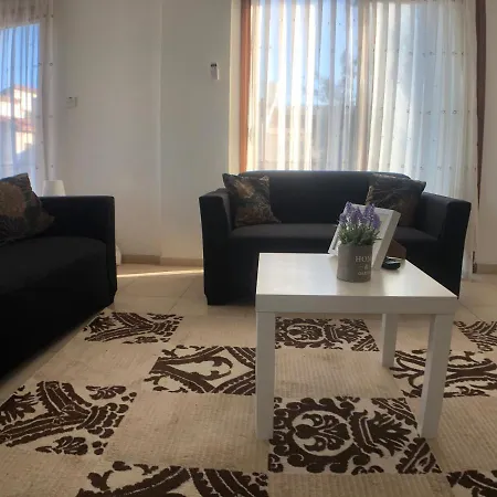 2 Bedroom Apartment, North Apartmán Nikósie