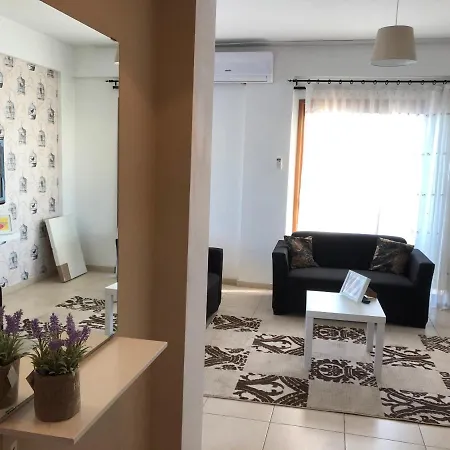 2 Bedroom Apartment, North * Nikósie