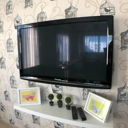 Апартаменты 2 Bedroom Apartment, North